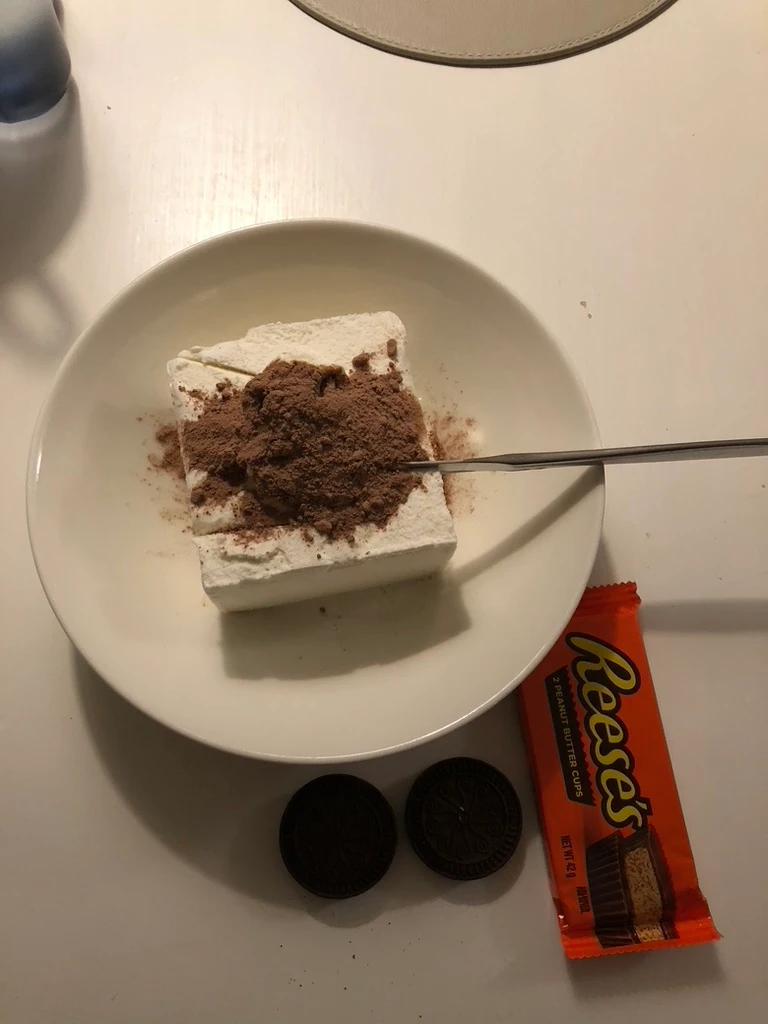 Reese's Peanut Butter jäätelö.